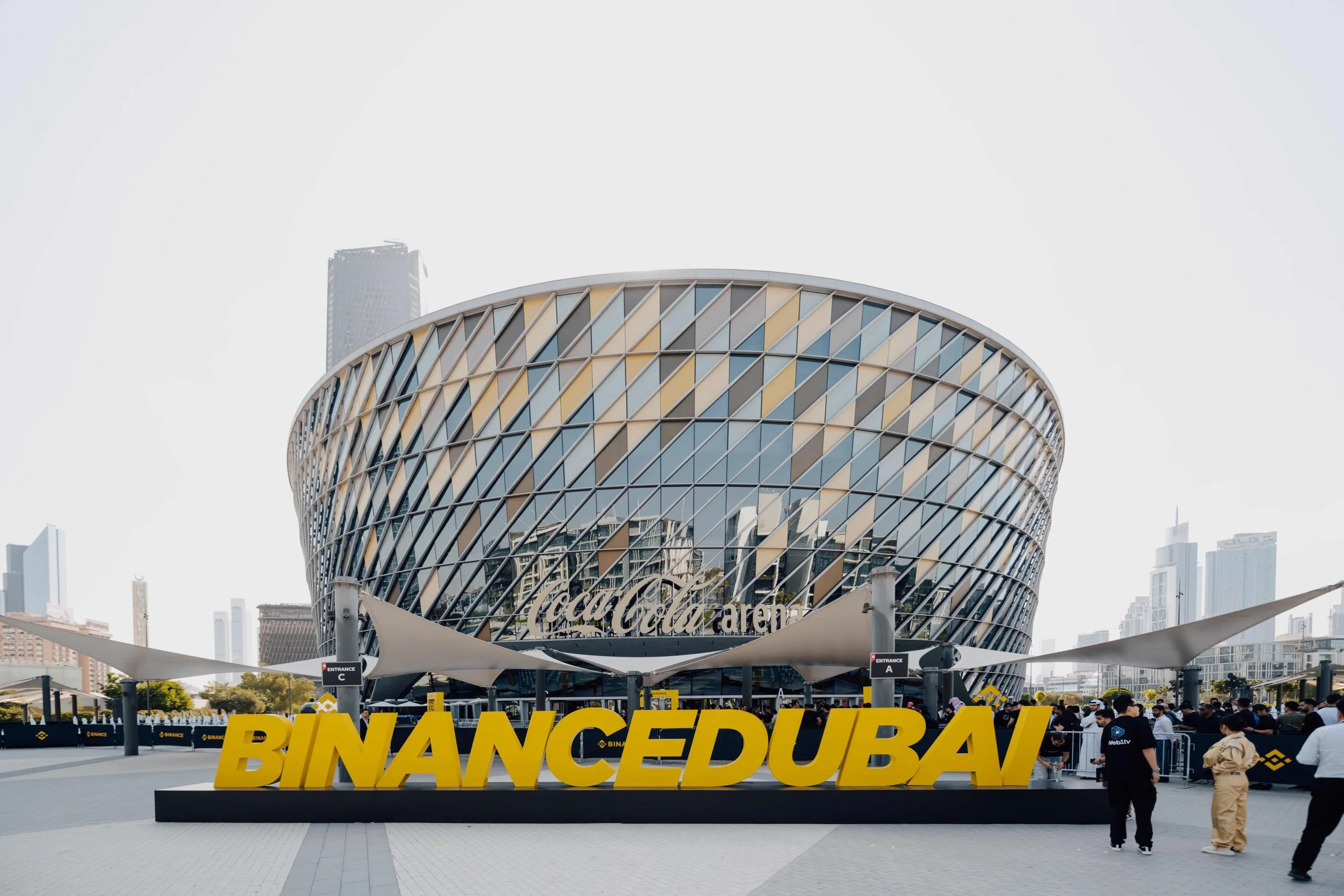 Binance-Blockchain-Week-factstrike-ezpound